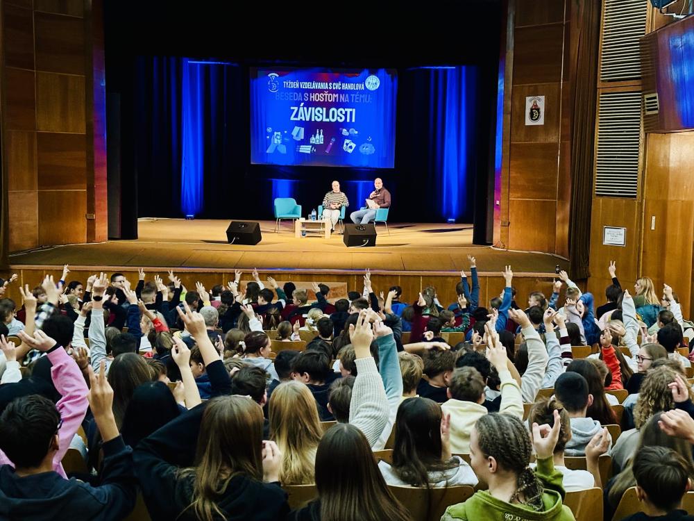 Beseda o závislostiach: otvorene a úprimne